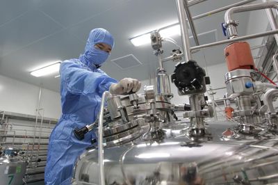 成于專注，功在專精 惠中生物豬圓支二聯滅活疫苗研發團隊的八年征程